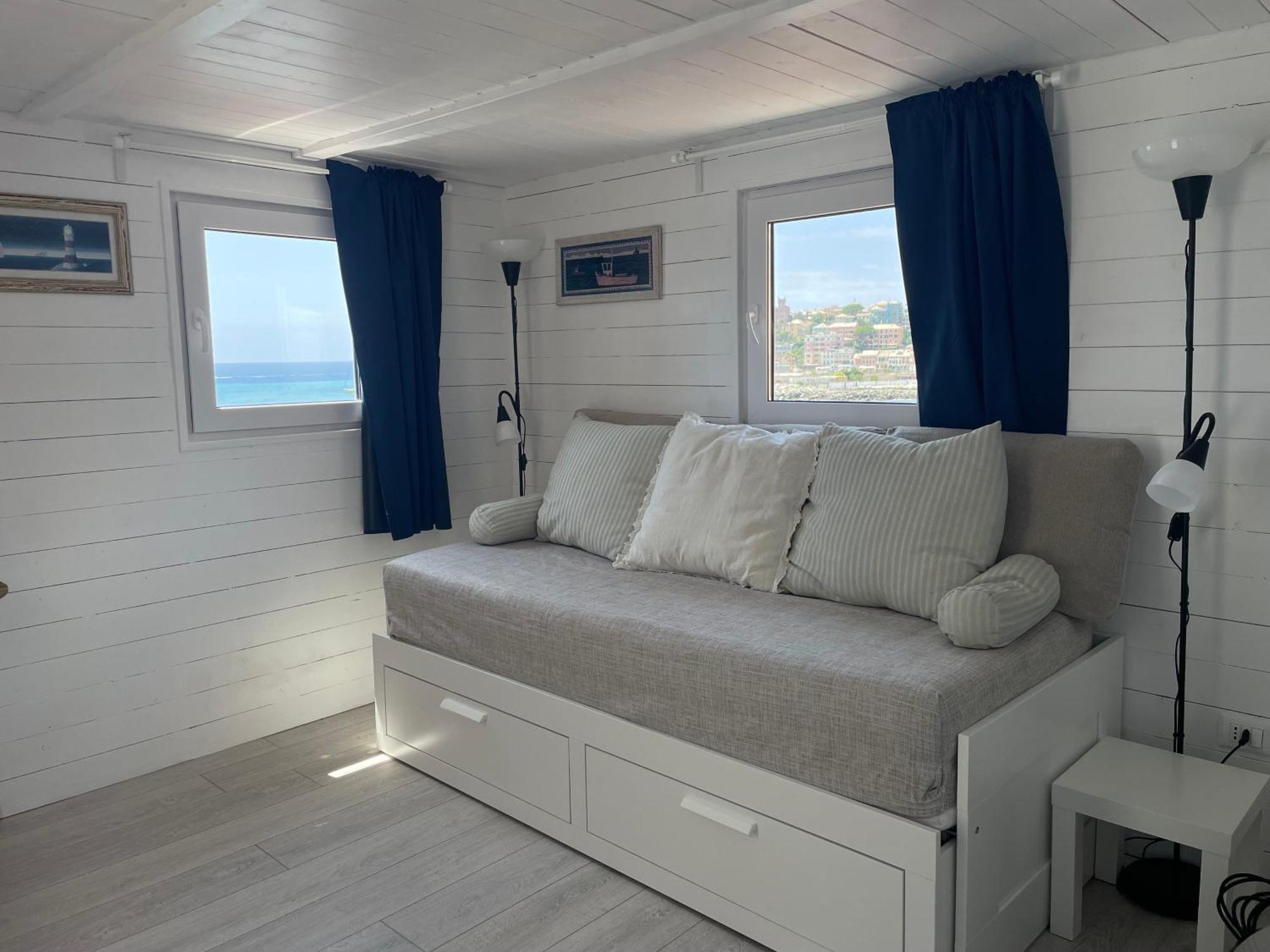 Comodissimo Gaslini E Mare Apartment Genoa