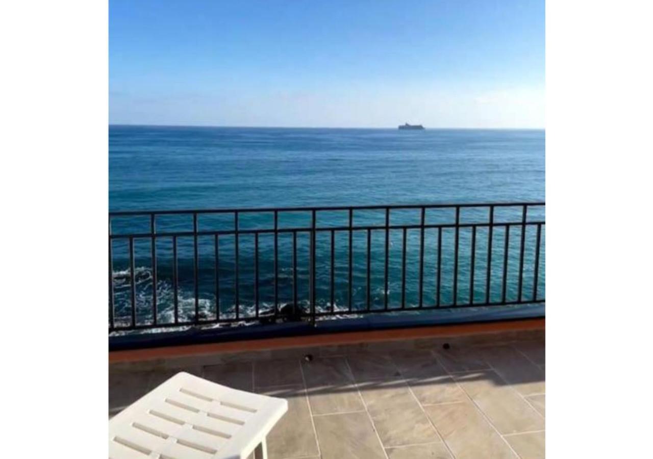 Comodissimo Gaslini E Mare Apartment *